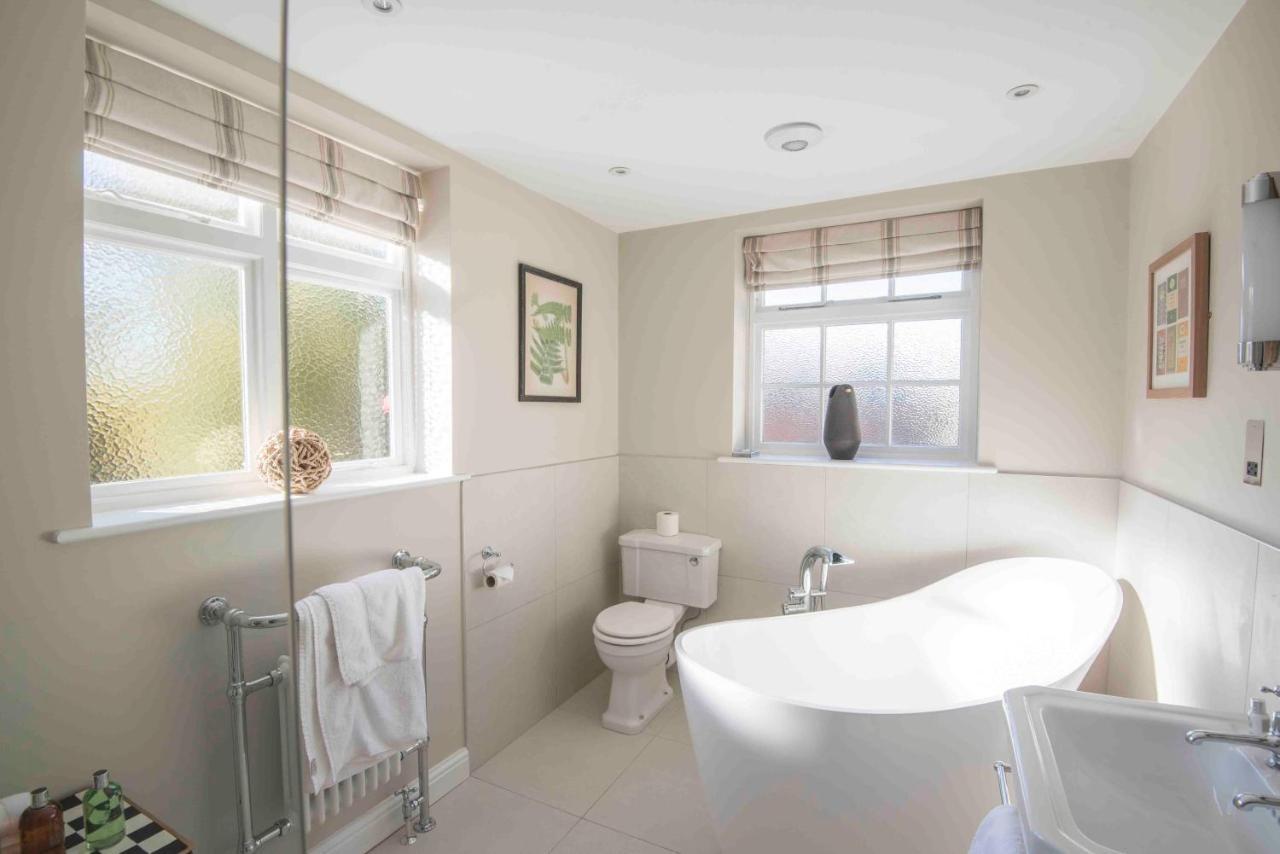 Wentbridge House Hotel Понтифракт Екстериор снимка